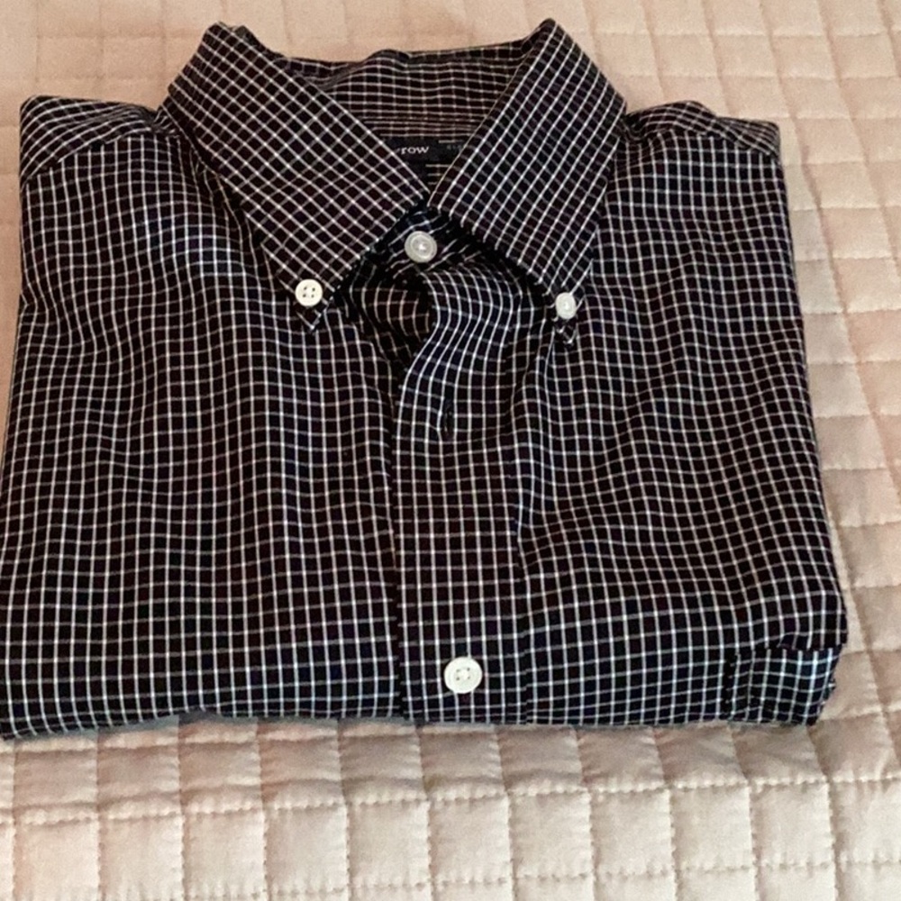 Men’s long sleeve checkered shirt